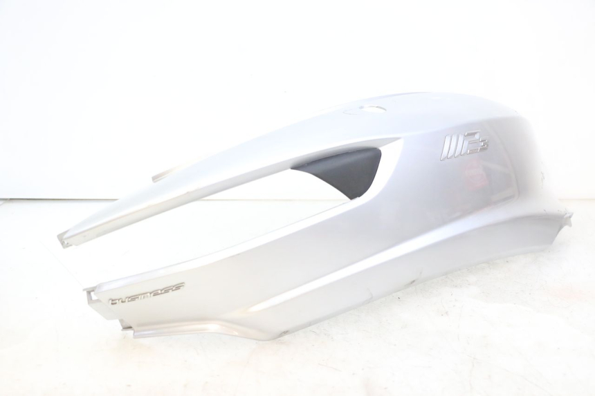 photo de FLANCO TRASERO DERECHO PIAGGIO MP3 500 (2014 - 2017) - Detalles de los puntos de fijación