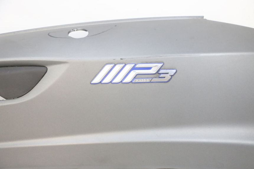 photo de CARENADO TRASERO DERECHA PIAGGIO MP3 500 (2016 - 2018) - Zoom sobre los componentes