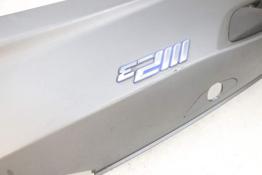 photo de CARENADO TRASERO DERECHA PIAGGIO MP3 500 (2016 - 2018) - Recambio usado revisado