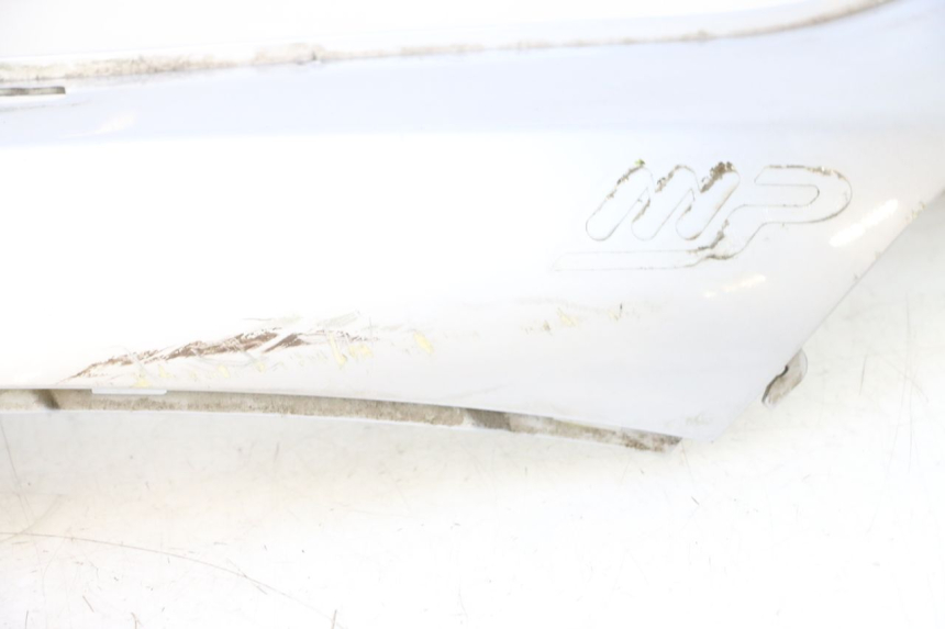 photo de FLANCO TRASERO DERECHO PIAGGIO MP3 125 (2006 - 2014) - Otra perspectiva