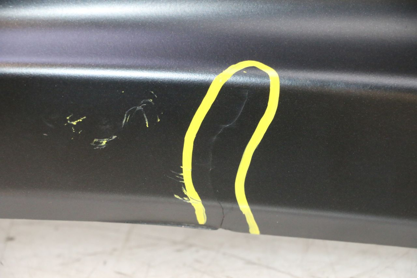photo de CARENADO TRASERO DERECHA PIAGGIO MP3 500 (2016 - 2018) - Otra perspectiva