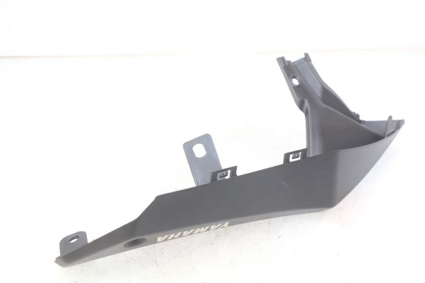 photo de FLANCO TRASERO DERECHO YAMAHA MT ABS 125 (2014 - 2018) - Detalles de los puntos de fijación