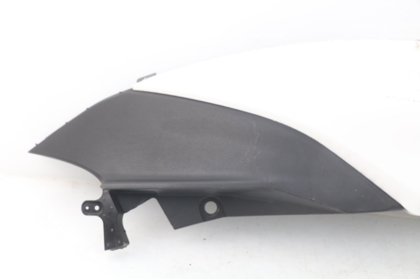 photo de CARENADO TRASERO DERECHA MBK MW TRYPTIK 125 (2017 - 2022) - Otra perspectiva