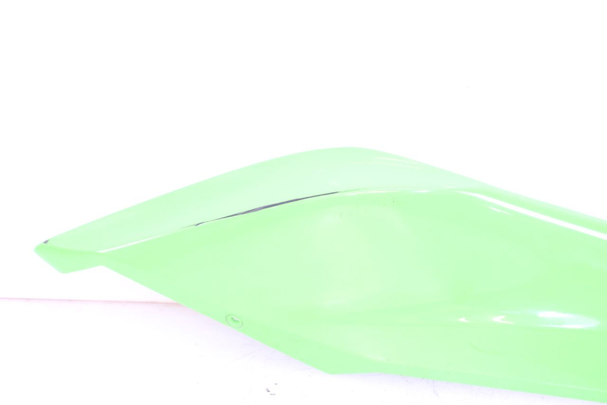 photo de CARENADO TRASERO DERECHA KAWASAKI NINJA 400 (2018 - 2023) - Detalles de los puntos de fijación