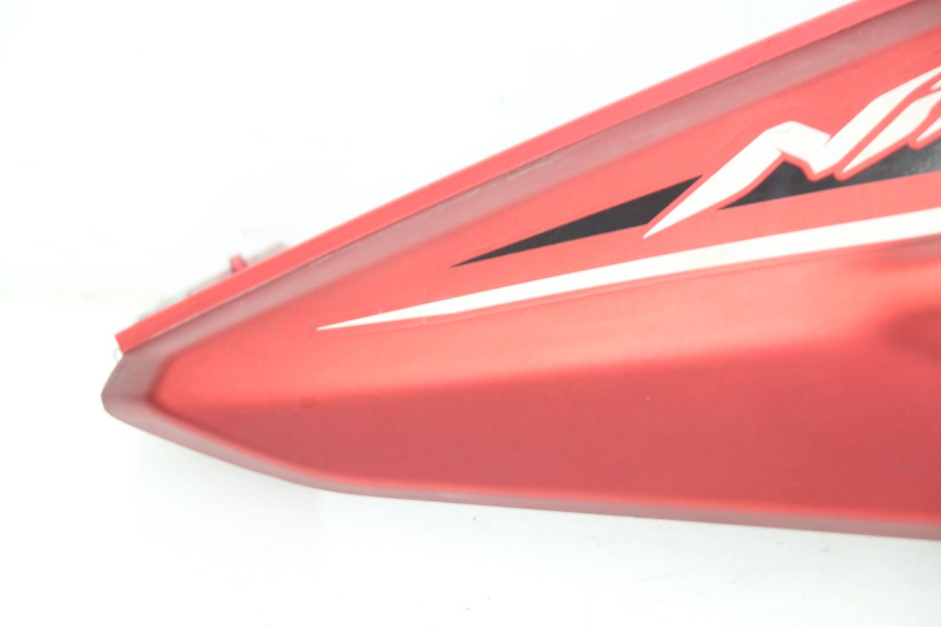 photo de CARENADO TRASERO DERECHA MBK NITRO 2T 50 (2013 - 2017) - Detalles de los puntos de fijación