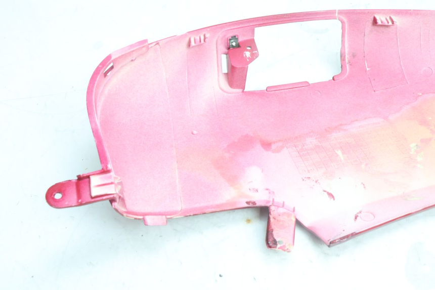 photo de CARENADO TRASERO DERECHA JM MOTORS OLDIES 4T 50 (2010 - 2020) - Marcados y referencias originales