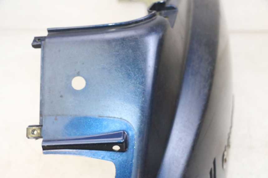 photo de CARENADO TRASERO DERECHA JM MOTORS OLDIES GT 4T 50 (2018 - 2025) - Zoom sobre los componentes