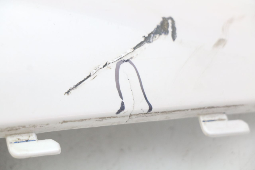 photo de FLANCO TRASERO DERECHO SYM ORBIT 2 4T 50 (2018 - 2022) - Detalle de la pieza