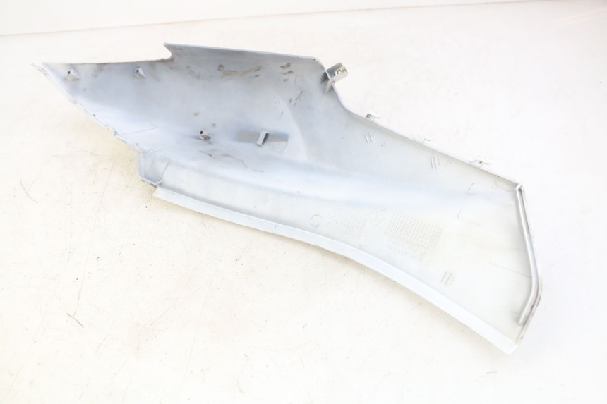 photo de FLANCO TRASERO DERECHO SYM ORBIT 2 4T 50 (2018 - 2022) - Primer plano técnico