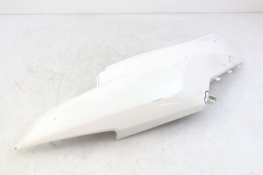 photo de FLANCO TRASERO DERECHO SYM ORBIT 2 4T 50 (2018 - 2022) - Estado de la superficie y material