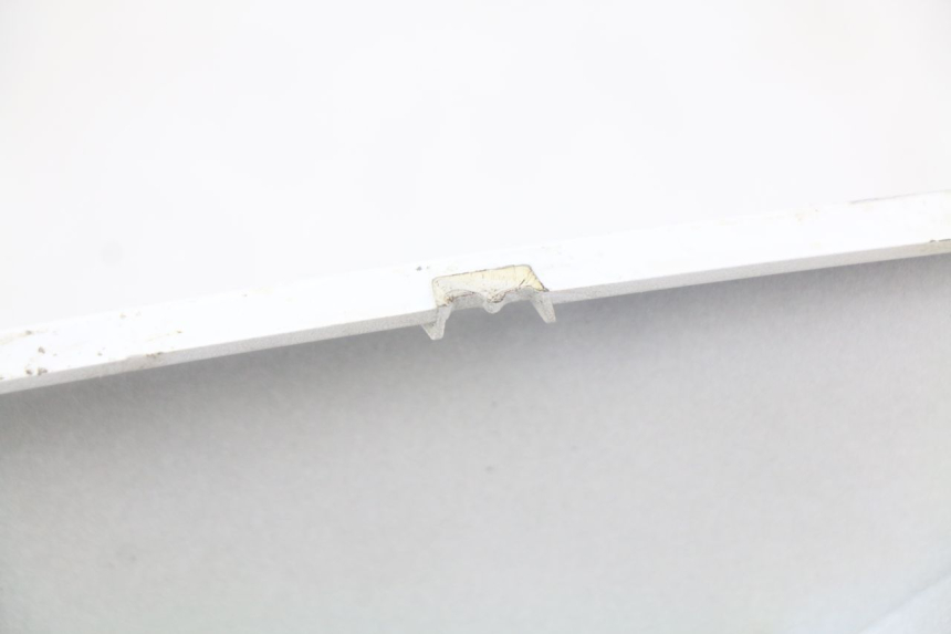 photo de FLANCO TRASERO DERECHO SYM ORBIT III 3 4T 50 (2018 - 2021) - Zoom estado de uso