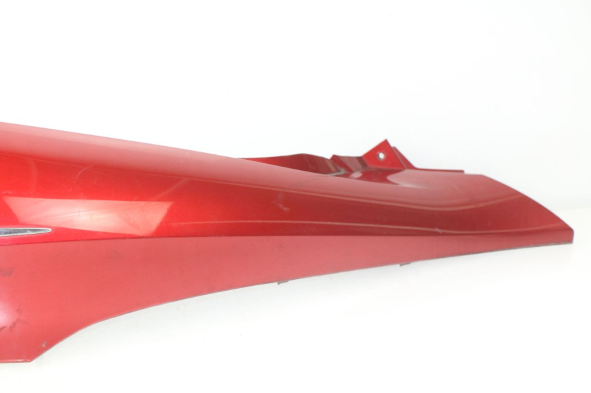 photo de FLANCO TRASERO DERECHO HONDA PCX (JF47) 125 (2012 - 2013) - Zoom sobre los componentes