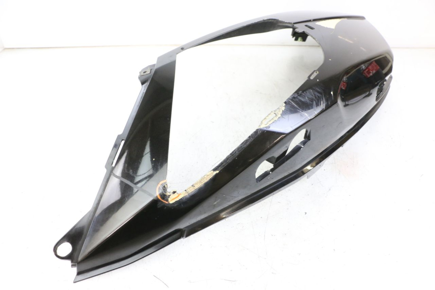 photo de CARENADO TRASERO DERECHA PEUGEOT SATELIS COMPRESSOR K15 125 (2006 - 2009) - Zoom sobre los componentes