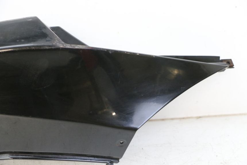 photo de CARENADO TRASERO DERECHA PEUGEOT SPEEDFIGHT 3 LC 2T 50 (2009 - 2015) - Primer plano de alta resolución