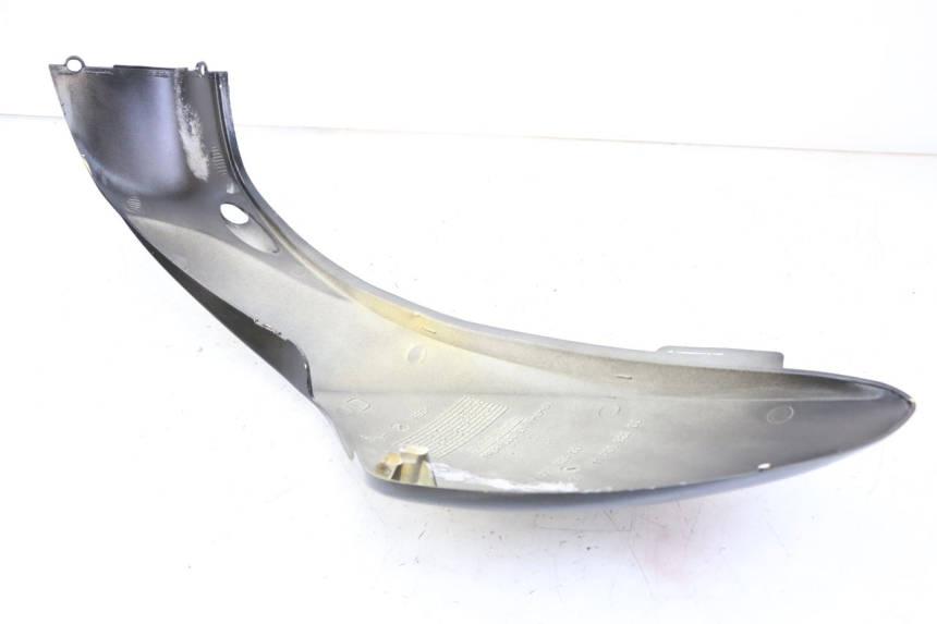 photo de CARENADO TRASERO DERECHA PEUGEOT TREKKER TKR 50 (2005 - 2014) - Zoom estado de uso