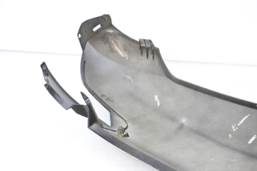 photo de CARENADO TRASERO DERECHA PEUGEOT VIVACITY 125 (2010 - 2017) - Zoom estado de uso