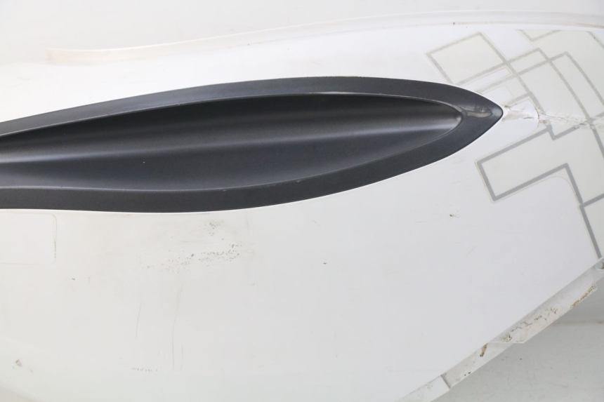 photo de CARENADO TRASERO DERECHA KEEWAY PIXEL 50 (2008 - 2011) - Primer plano de alta resolución