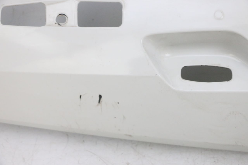 photo de CARENADO TRASERO DERECHA BMW R RT ABS 1200 (2010 - 2014) - Características distintivas