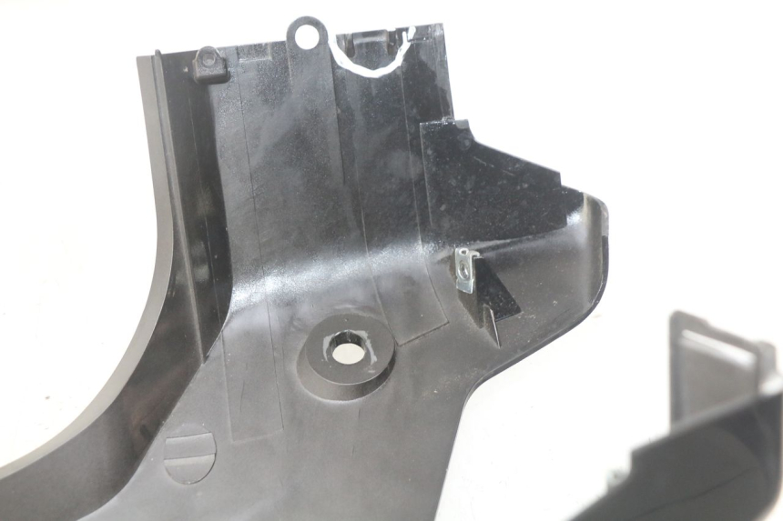 photo de FLANCO TRASERO DERECHO DAELIM S2 FI 125 (2008 - 2017) - Otra perspectiva