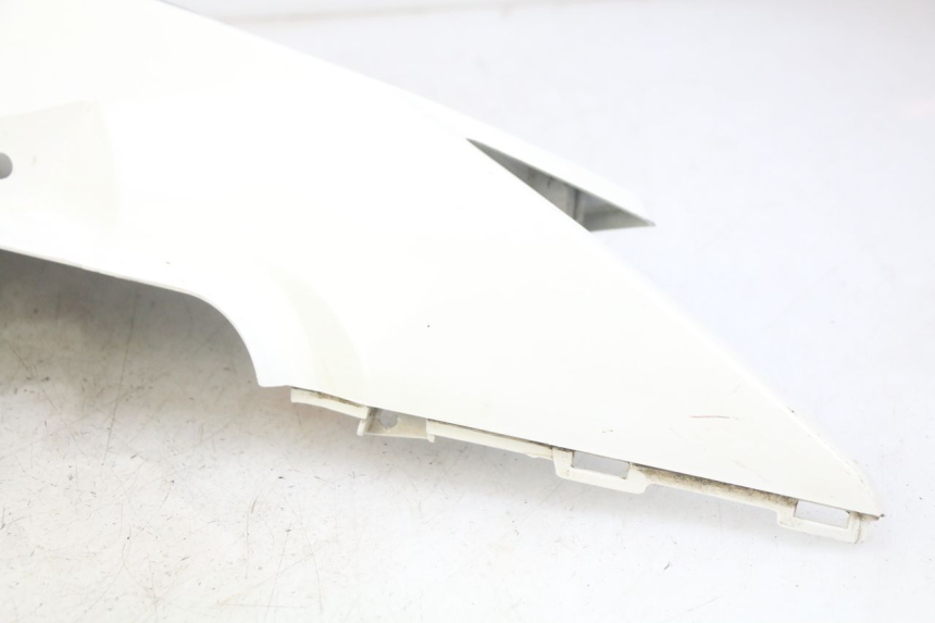 photo de FLANCO TRASERO DERECHO DAELIM S3 125 (2010 - 2017) - Marcados y referencias originales