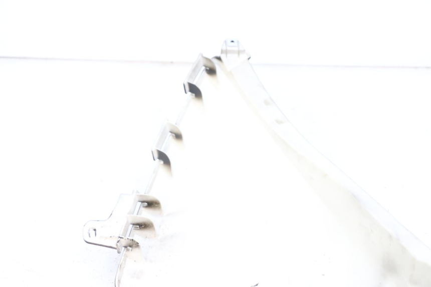 photo de CARENADO TRASERO DERECHA JM MOTORS SANTANA 50 (2014 - 2023) - Zoom estado de uso