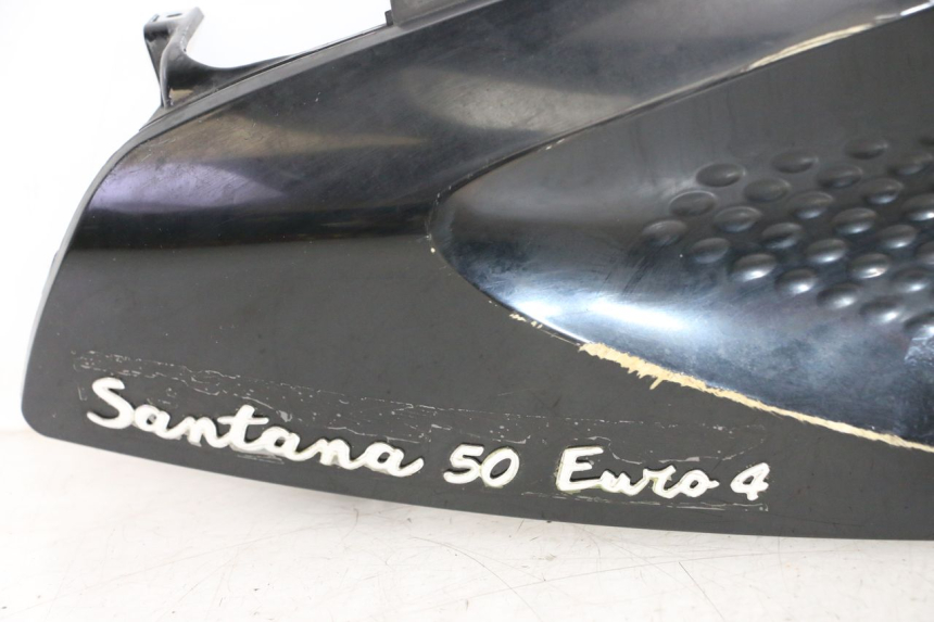 photo de CARENADO TRASERO DERECHA JM MOTORS SANTANA 50 (2014 - 2023) - Primer plano de alta resolución