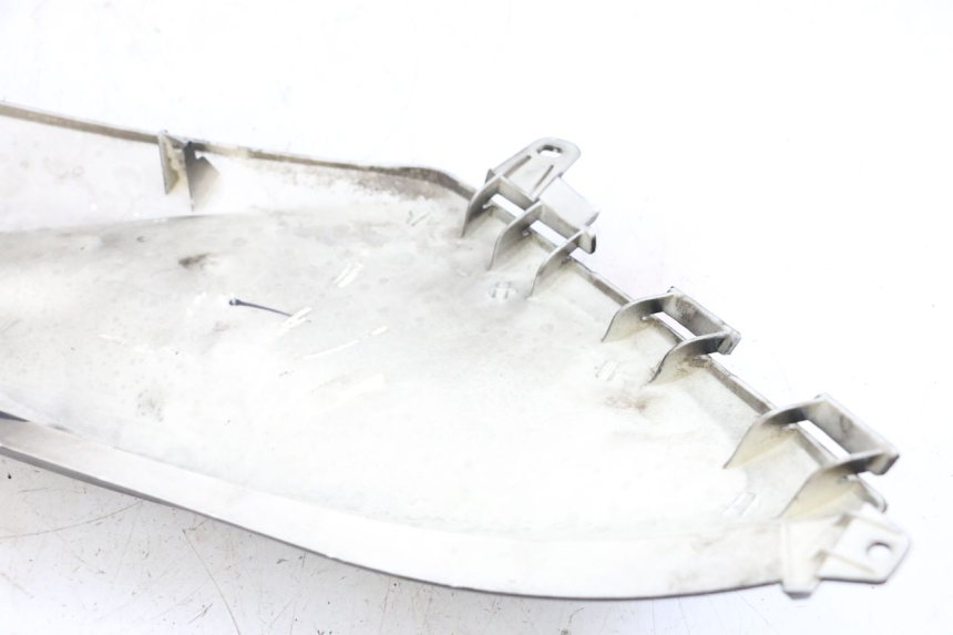 photo de CARENADO TRASERO DERECHA JM MOTORS SANTANA 50 (2014 - 2023) - Otra perspectiva