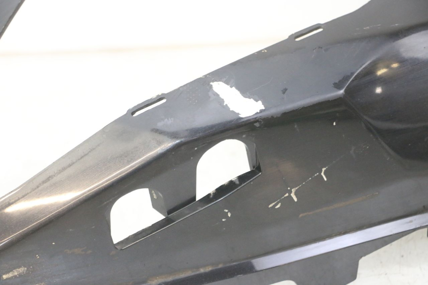 photo de CARENADO TRASERO DERECHA PEUGEOT SATELIS COMPRESSOR K15 125 (2006 - 2009) - Características distintivas