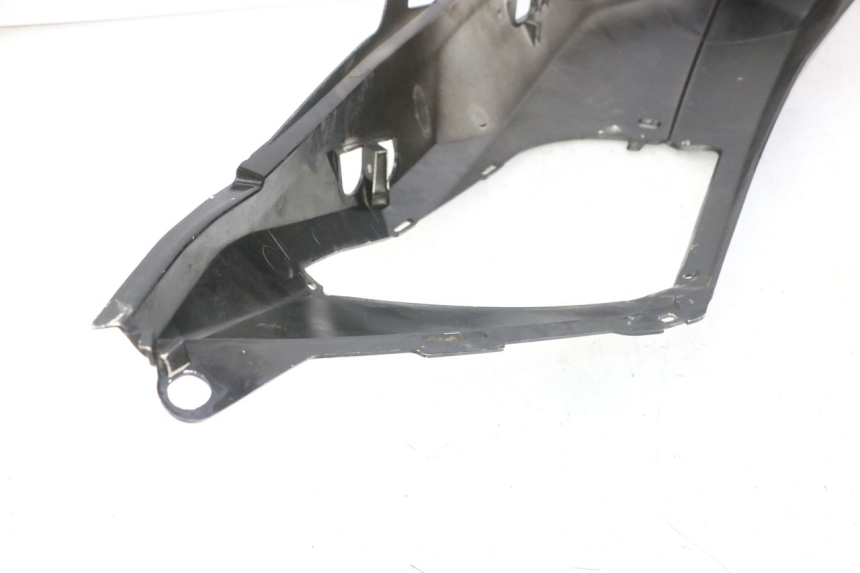 photo de CARENADO TRASERO DERECHA PEUGEOT SATELIS COMPRESSOR K15 125 (2006 - 2009) - Zoom estado de uso