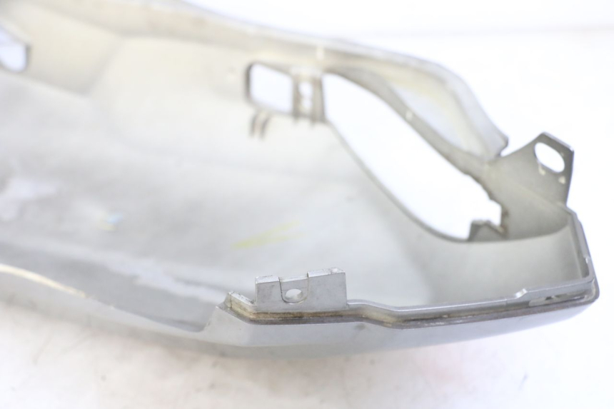 photo de CARENADO TRASERO DERECHA PEUGEOT SATELIS 125 (2013 - 2018) - Zoom estado de uso