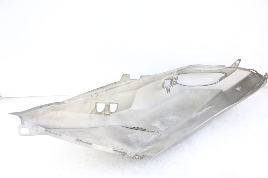 photo de CARENADO TRASERO DERECHA PEUGEOT SATELIS 125 (2013 - 2018) - Vista general del producto