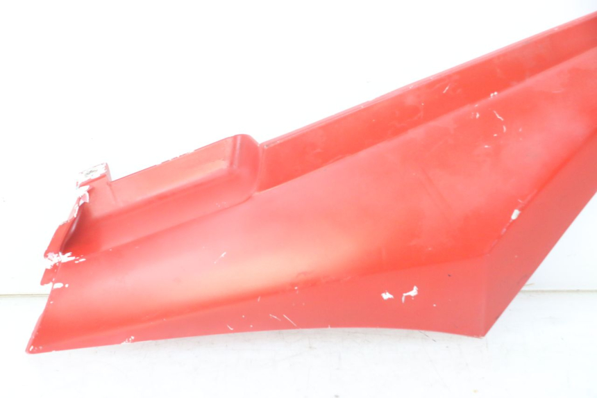 photo de FLANCO TRASERO DERECHO DERBI SENDA SM X-TREME 50 (2006 - 2010) - Detalles de los puntos de fijación