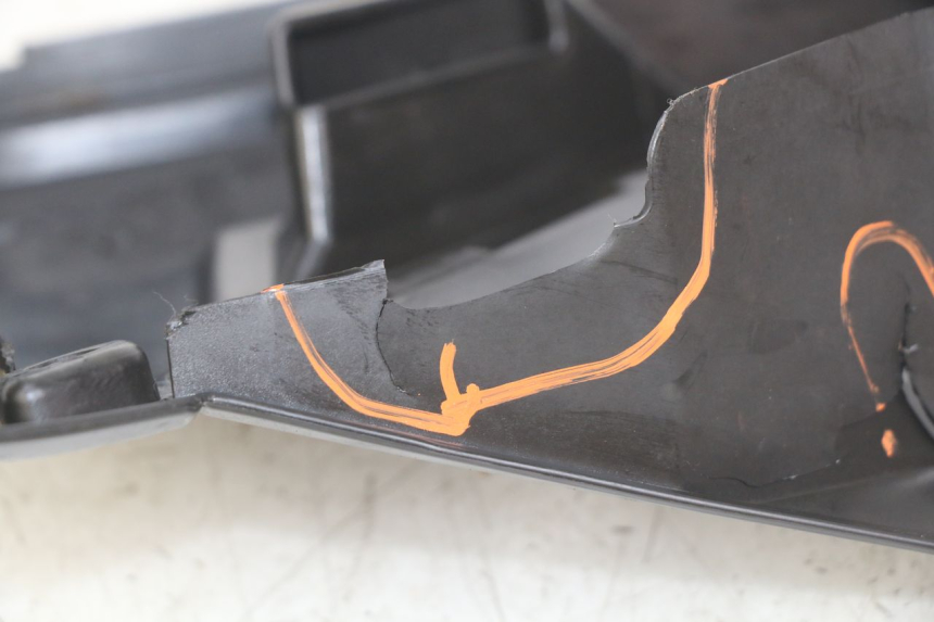 photo de FLANCO TRASERO DERECHO SHERCO SM-R 50 (2018 - 2021) - Detalles de los puntos de fijación