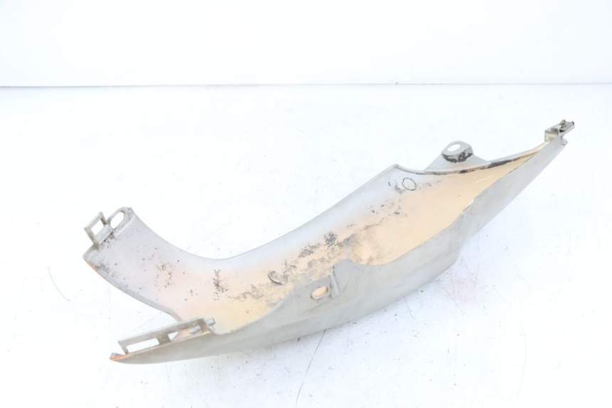 photo de FLANCO TRASERO DERECHO PEUGEOT SPEEDFIGHT 100 (1997 - 2007) - Primer plano técnico