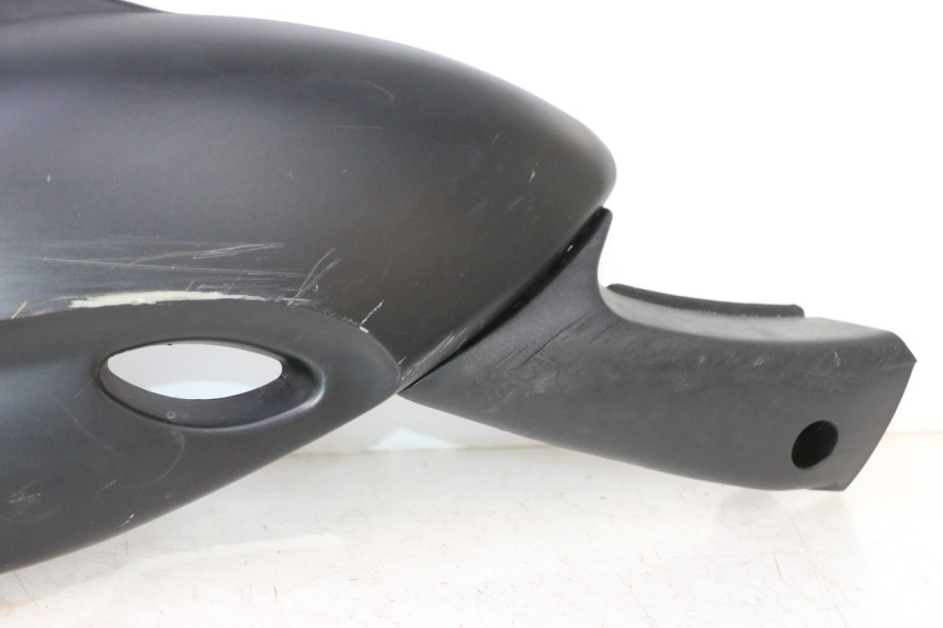 photo de CARENADO TRASERO DERECHA GILERA STALKER 50 (2004 - 2014) - Detalles de los puntos de fijación