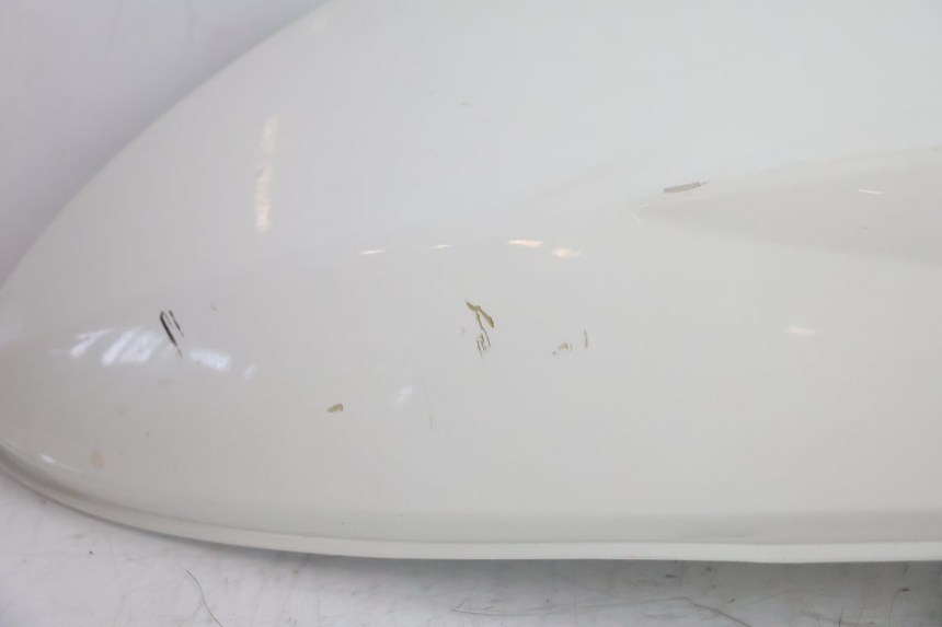 photo de CARENADO TRASERO DERECHA PEUGEOT STREETZONE NAKED 2T 50 (2014 - 2018) - Zoom estado de uso