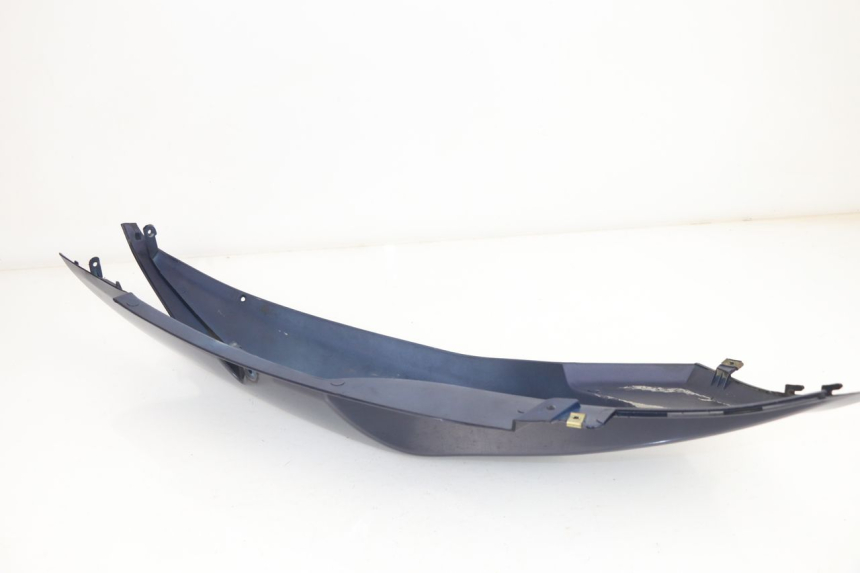 photo de CARENADO TRASERO DERECHA PEUGEOT SUM UP 125 (2008 - 2013) - Detalle de la pieza