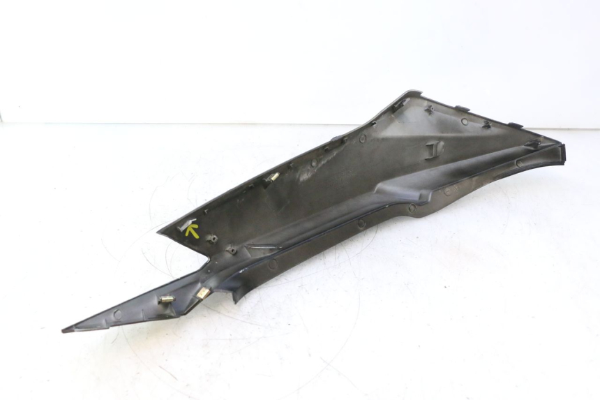 photo de CARENADO TRASERO DERECHA KYMCO SUPER 8 2T 50 (2007 - 2013) - Marcados y referencias originales