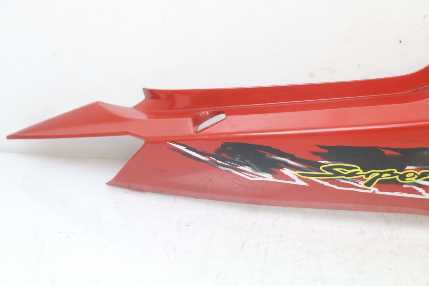 photo de CARENADO TRASERO DERECHA KYMCO SUPER 8 125 (2008 - 2015) - Detalle de la pieza