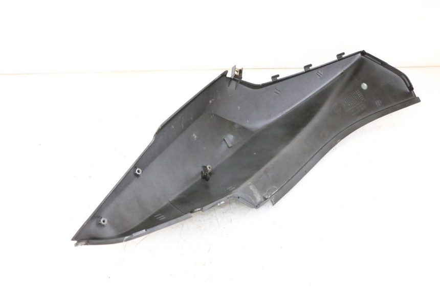 photo de CARENADO TRASERO DERECHA SYM ORBIT 2 4T 50 (2008 - 2017) - Detalle de la pieza