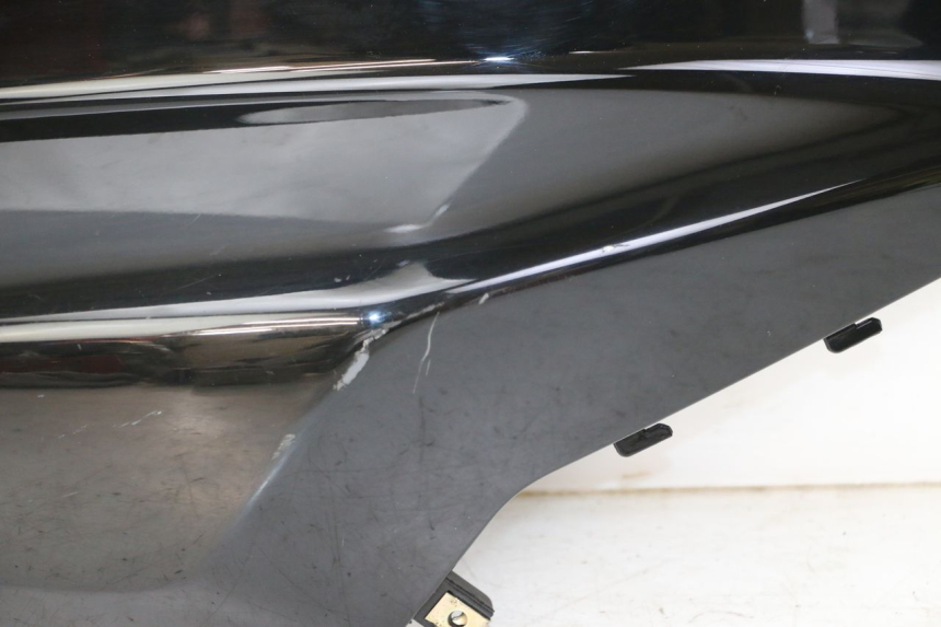 photo de CARENADO TRASERO DERECHA SYM ORBIT 2 4T 50 (2008 - 2017) - Estado de la superficie y material