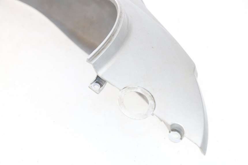 photo de CARENADO TRASERO DERECHA SYM SYMPHONY 50 (2009 - 2015) - Detalles de los puntos de fijación