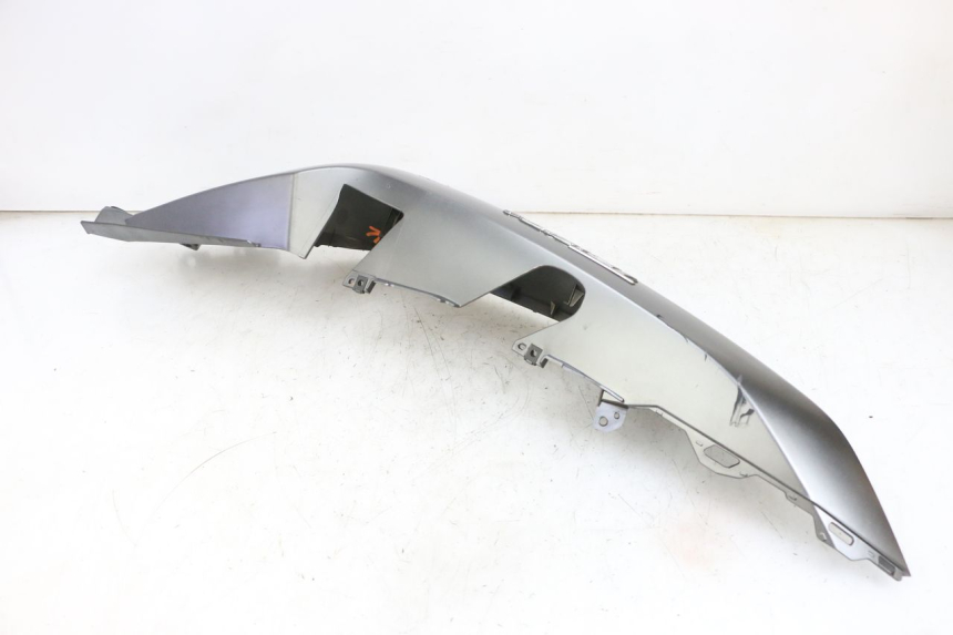 photo de CARENADO TRASERO DERECHA YAMAHA TRICITY 300 (2020 - 2024) - Características distintivas