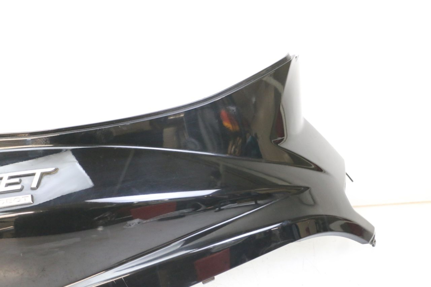 photo de CARENADO TRASERO DERECHA PEUGEOT TWEET 4T 50 (2018 - 2022) - Zoom sobre los componentes