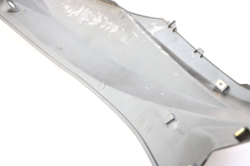 photo de CARENADO TRASERO DERECHA PEUGEOT TWEET 4T 50 (2018 - 2022) - Zoom estado de uso