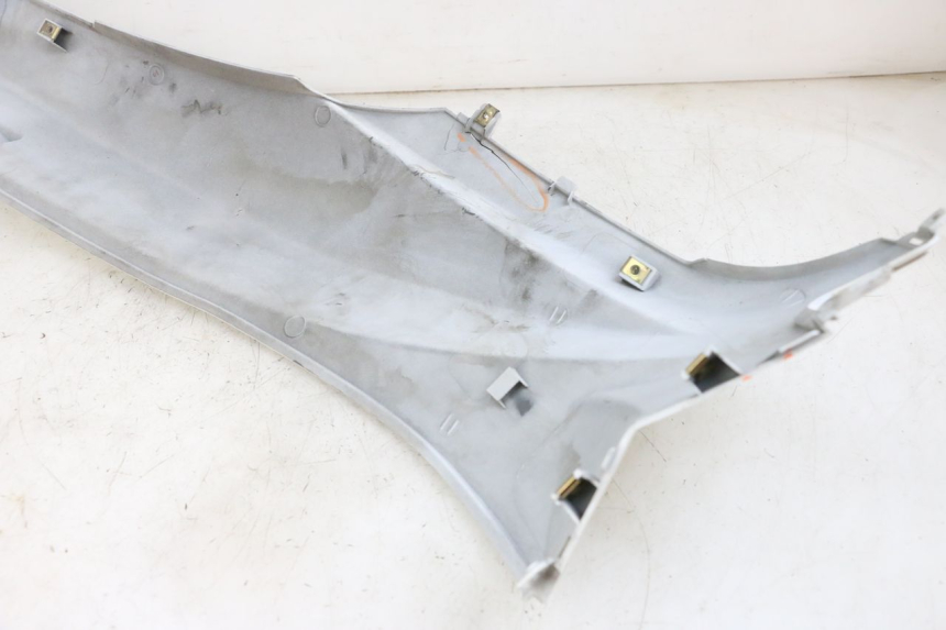 photo de CARENADO TRASERO DERECHA PEUGEOT TWEET PRO EFI 4T 50 (2021 - 2022) - Vista general del producto