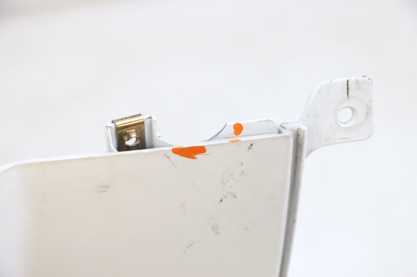 photo de CARENADO TRASERO DERECHA PEUGEOT TWEET PRO EFI 4T 50 (2021 - 2022) - Marcados y referencias originales