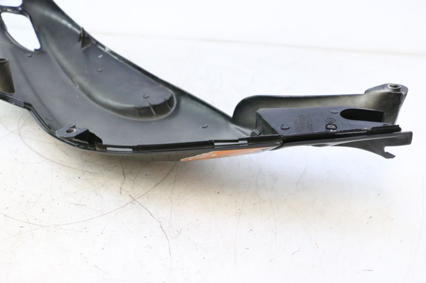 photo de CARENADO TRASERO DERECHA PIAGGIO TYPHOON 50 (2000 - 2009) - Detalle de la pieza