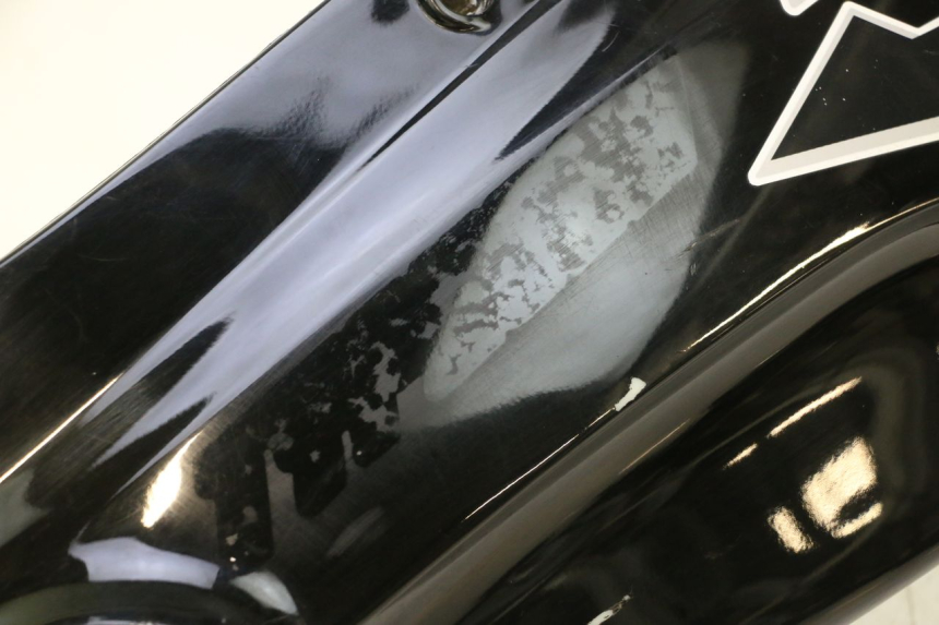 photo de CARENADO TRASERO DERECHA PIAGGIO TYPHOON 50 (2000 - 2009) - Detalles de los puntos de fijación