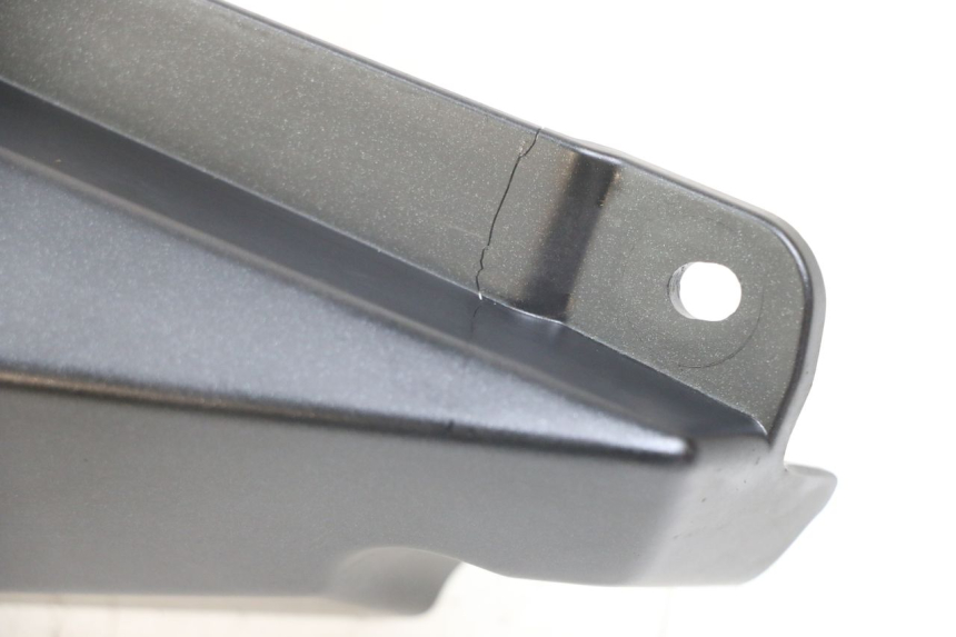 photo de FLANCO TRASERO DERECHO KAWASAKI VERSYS ABS 650 (2015 - 2018) - Detalle de la pieza